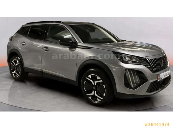 Boyasız makyajlı kasa ögretmenden Peugeot 2008 1.2 PureTech Allure Cam tavan 2024 çıkışlı 2023 Model İzmir