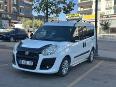 Sahibinden Fiat Doblo Otomobil ruhsatlı 1.6 Multijet 2014 Model  300.000 km Beyaz