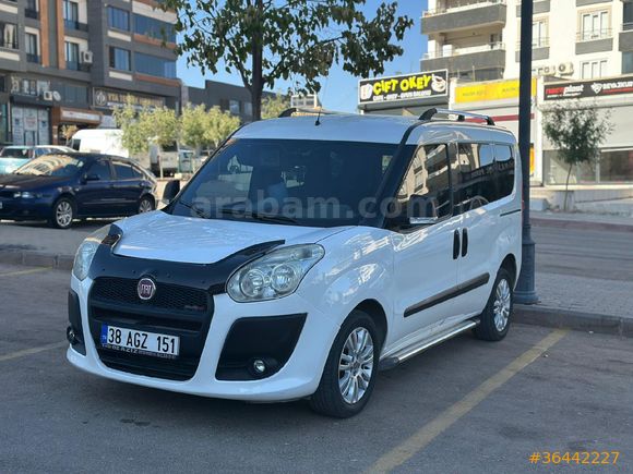 Sahibinden Fiat Doblo Otomobil ruhsatlı 1.6 Multijet 2014 Model  300.000 km Beyaz