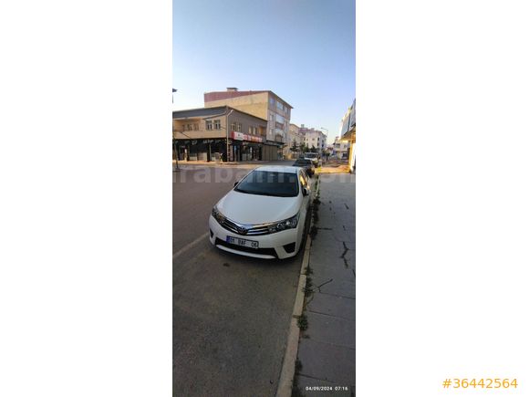 Sahibinden Toyota Corolla 1.33 Life 2015 Model