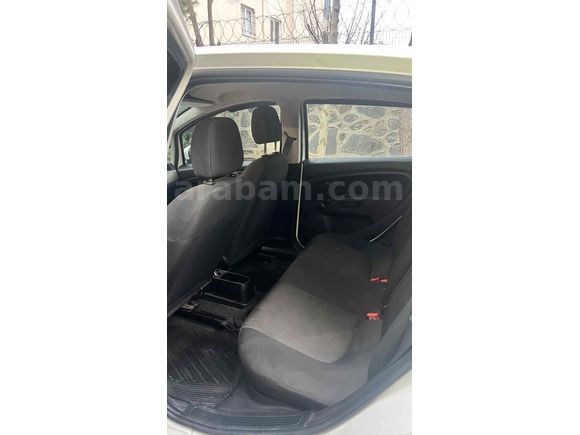 BAKIMLI AİLE ARACI 3 SAHİBİNDEN 