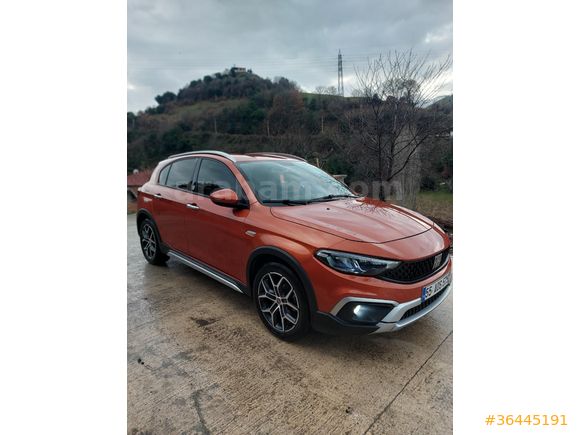 Sahibinden Fiat Egea Cross 1.6 Multijet Lounge 2023 Model