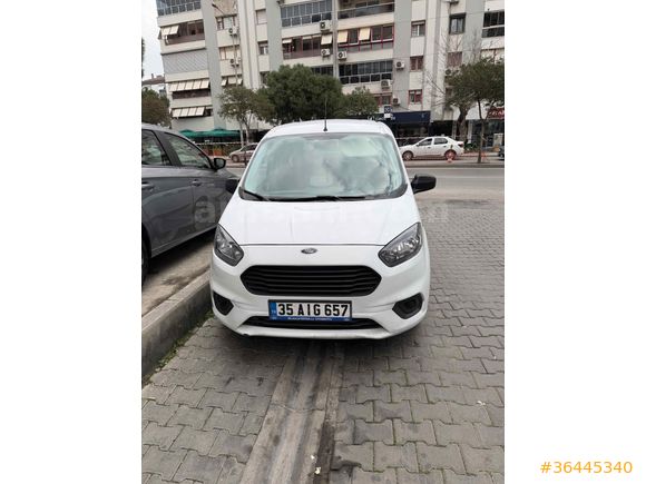 Sahibinden Ford Tourneo Courier 1.5 TDCi Journey Trend 2019 Model 