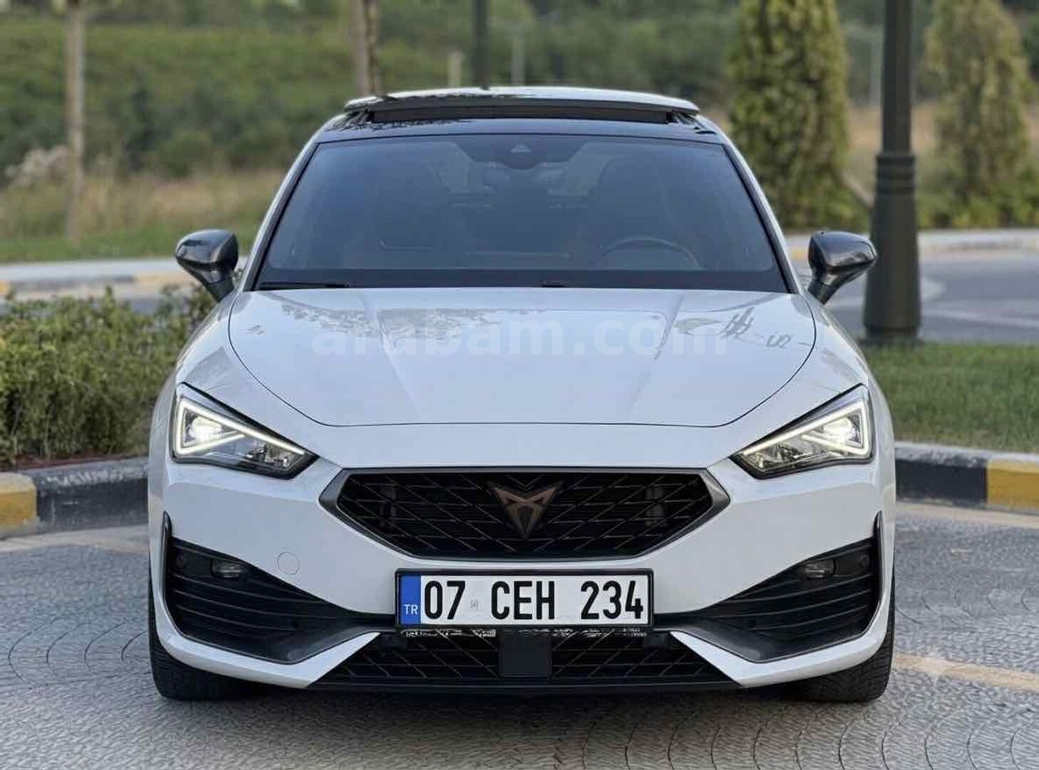 Sahibinden Cupra Leon 1.5 eTSI Standart 2023 Model Antalya 60.000 km Beyaz 3