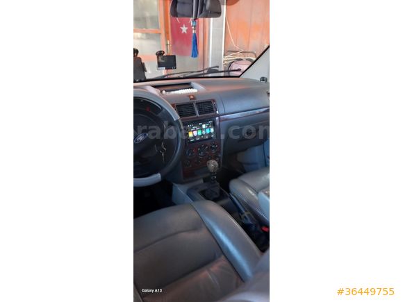 Sahibinden Ford Tourneo Connect 1.8 TDCI K200S 2003 Model