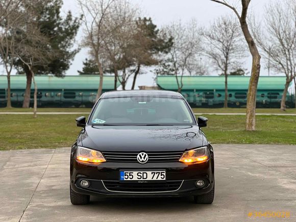 Sahibinden Volkswagen Jetta 1.4 TSi Highline 2013 Model 