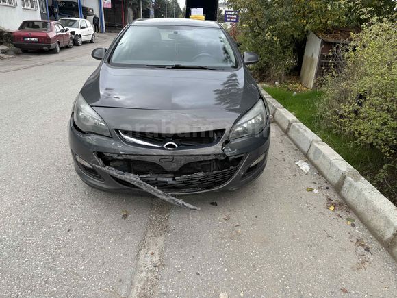 Sahibinden Opel Astra 1.6 CDTI Design 2016 Model  185000 Km Gri
