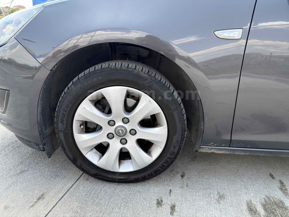 Sahibinden Opel Astra 1.6 CDTI Design 2016 Model  185000 Km Gri