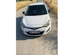 Sahibinden Hyundai i20 1.4 CRDi Tune 2013 Model