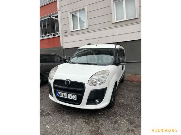 Sahibinden Fiat Doblo Combi 1.3 Multijet Premio 2014 Model  215.000 km Beyaz