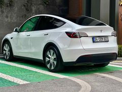 Sahibinden Tesla Model Y Standart Range 2024 Model 