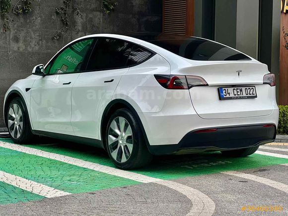 Sahibinden Tesla Model Y Standart Range 2024 Model 