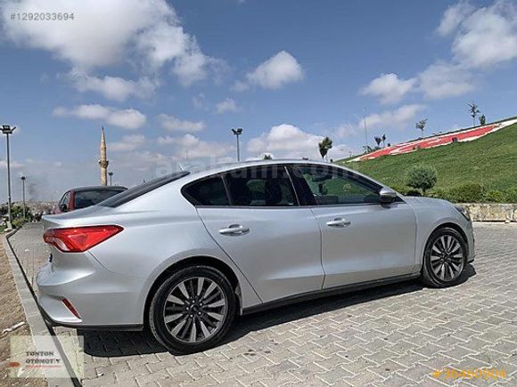 HATASIZ 2024 YENİ KASA FORD FOCUS 1.5 ECOBLUE TİTANİUM STİL