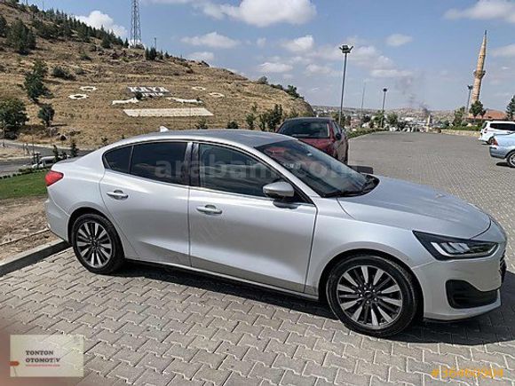 HATASIZ 2024 YENİ KASA FORD FOCUS 1.5 ECOBLUE TİTANİUM STİL