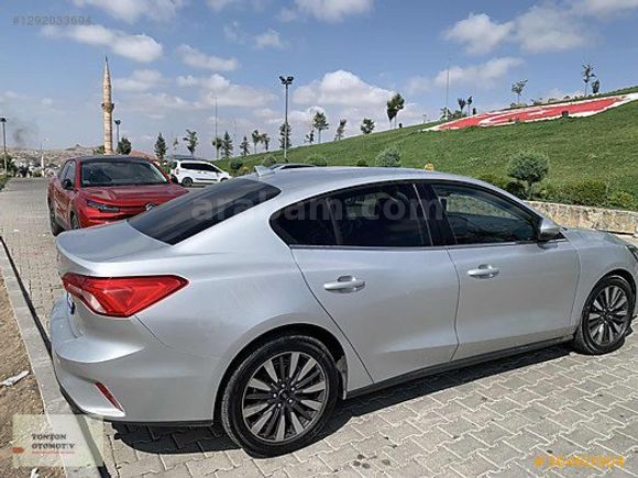 HATASIZ 2024 YENİ KASA FORD FOCUS 1.5 ECOBLUE TİTANİUM STİL