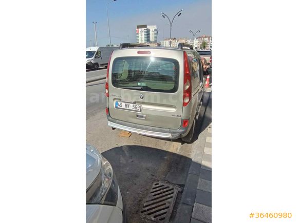 Sahibinden Renault Kangoo Multix 1.5 dCi Authentique 2010 Model 