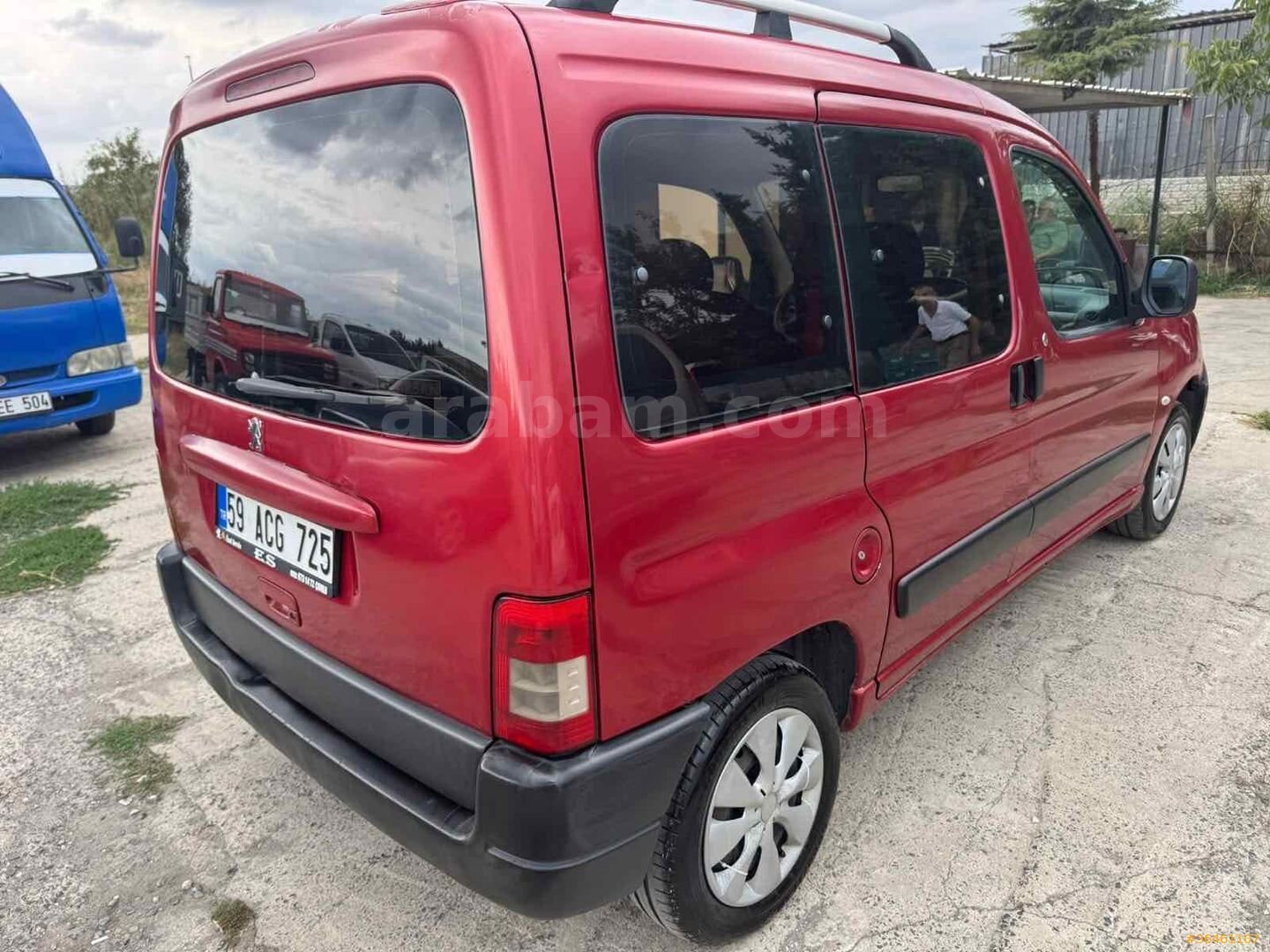 Galeriden Peugeot Partner 1.9 D Comfort 2007 Model Tekirdağ 293.000 km Kırmızı 3