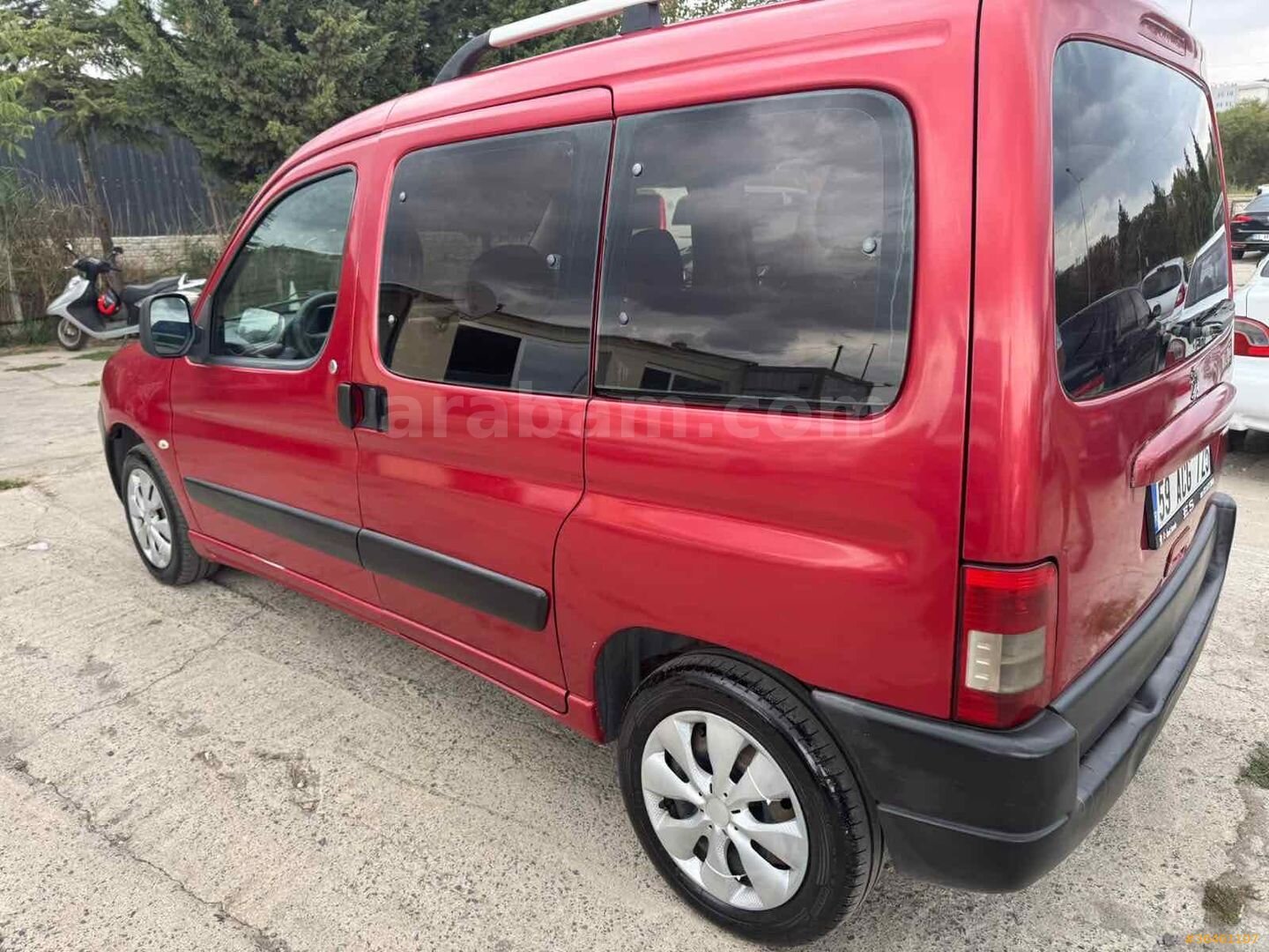 Galeriden Peugeot Partner 1.9 D Comfort 2007 Model Tekirdağ 293.000 km Kırmızı 2