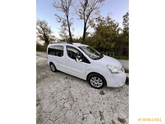 Sahibinden Citroen Berlingo 1.6 HDi Combi X 2012 Model Sakarya 191.000 km Beyaz