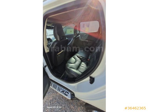 Sahibinden Volvo XC60 2.0 D3 Advance 2012 Model