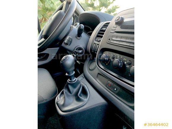 Sahibinden Renault Trafic 5+1Multix Grandconfort 6M3 1.6 dCi 2016 Model 