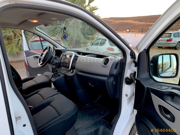 Sahibinden Renault Trafic 5+1Multix Grandconfort 6M3 1.6 dCi 2016 Model 