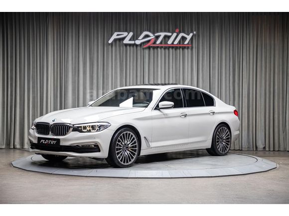 2017 BMW 530I XDRIVE EX. PRESTIGE SUNROOF_360K._E.BGJ_NAV_20'JNT