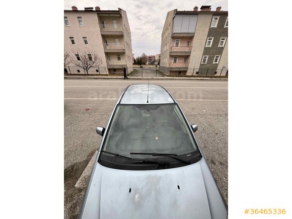 Sahibinden Ford C-Max 1.6 Trend 2004 Model