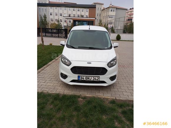Sahibinden Ford Tourneo Courier 1.5 TDCi Delux 2018 Model