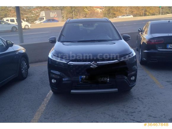 Sahibinden 13.000 km de Suzuki S-Cross 1.4 Hybrid 4*2 GLX Premium 2024 Model