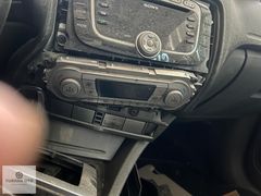 FORD FOCUS KLİMA YÖNLENDİRİCİSİ