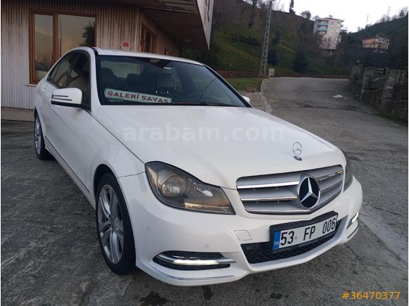 Mercedes - Benz C 180 Avantgarde 2012 Model Rize