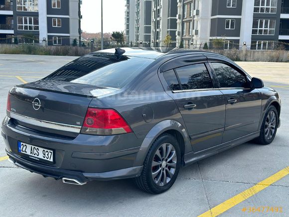 Sahibinden Opel Astra 1.6 Enjoy 111.Yıl 2010 Model  292.000 km Füme
