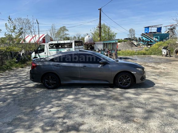 Sahibinden Honda Civic 1.6 i-VTEC Elegance 2016 Model  220.000 km Füme