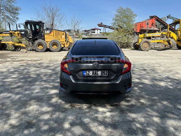 Sahibinden Honda Civic 1.6 i-VTEC Elegance 2016 Model  220.000 km Füme