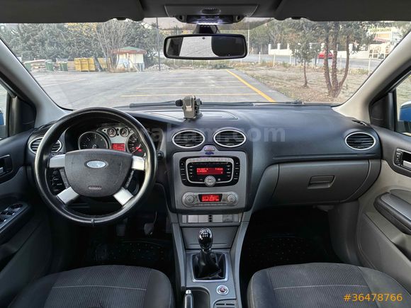 Sahibinden Ford Focus 1.6 TDCi Titanium 2011 Model 