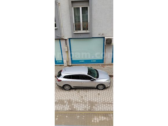 Megane 1.5 dC tranbersiz kayıtsız