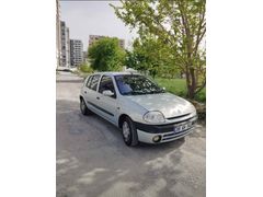 Sahibinden Renault Clio 1.4 RXT 2001 Model  295.000 km Gri (Gümüş)