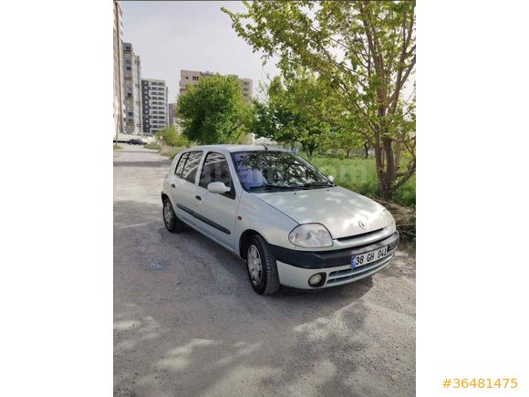 Sahibinden Renault Clio 1.4 RXT 2001 Model  295.000 km Gri (Gümüş)