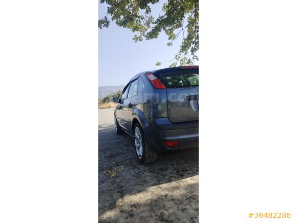 Sahibinden Ford Focus 1.6 Trend 2005 Model