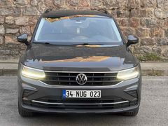 Sahibinden Volkswagen Tiguan 1.5 TSI Life 2023 Model   Hatasız boyasız değişensiz