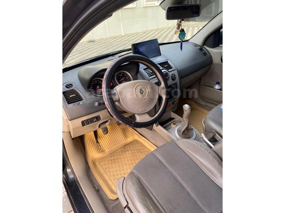 MEGANE 2 1.6 16 VALF STATİON