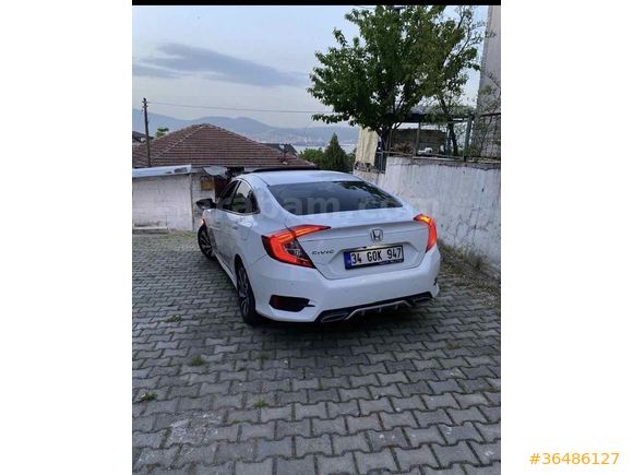 SIFIR MUAYENE Honda Civic 1.6 i-VTEC Elegance 2017 Model  189km Beyaz