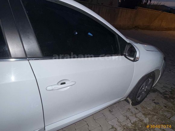Sahibinden Renault Fluence 1.5 dCi Touch 2015 Model 