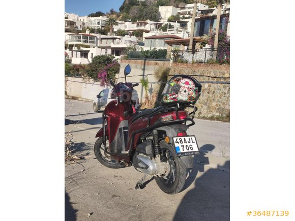 Sahibinden Honda Dio temiz yeni muayeneli