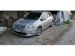 Sahibinden Toyota Auris 1.4 D-4D Comfort Plus 2012 Model