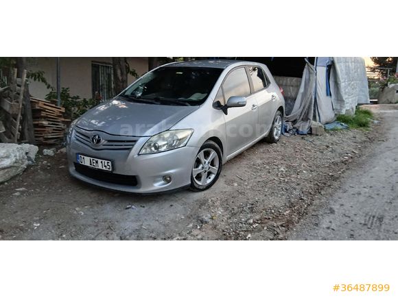 Sahibinden Toyota Auris 1.4 D-4D Comfort Plus 2012 Model