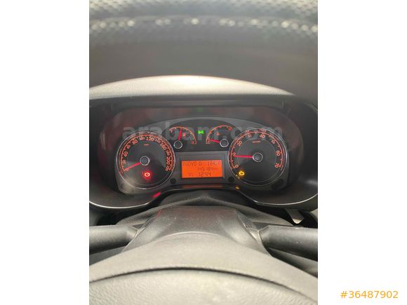 İlk Sahibinden Değişensiz Fiat Linea 1.3 Multijet Active Plus 2011 Model Ankara