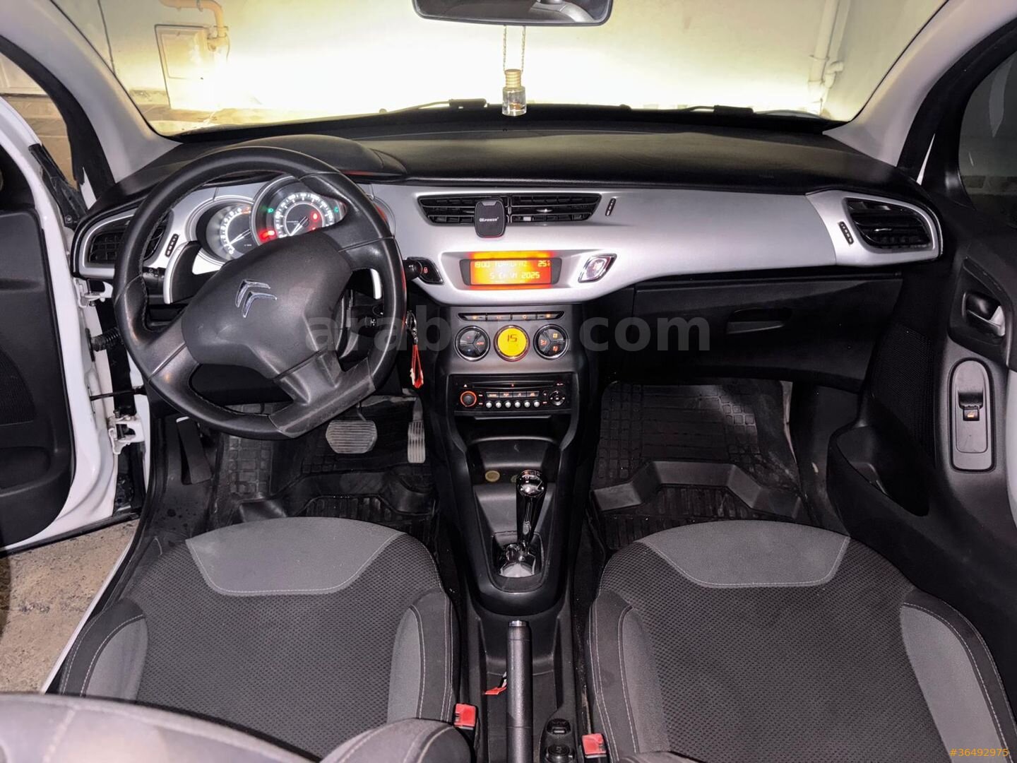 Sahibinden Citroen C3 1.4 VTi Confort otomatik vites 2013 Model 2