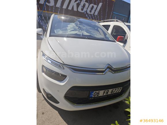 Öğretmenden Citroen C4 Picasso 1.6 e-HDi Intensive (Son5 gün)